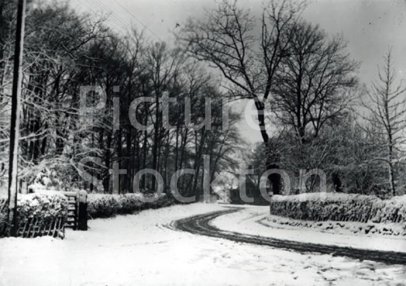 Darlington Road, Hartburn in winter. c1900 Picture Stockton Archive